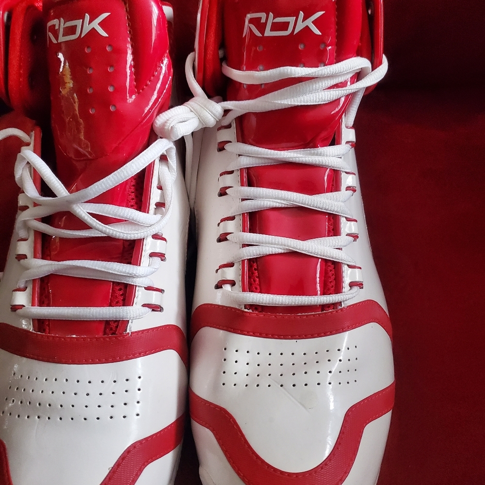 Men's Rare Reebok - Picture 6 of 9